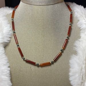 Bead necklace.